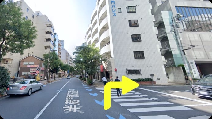 半蔵門駅からの道順風景2