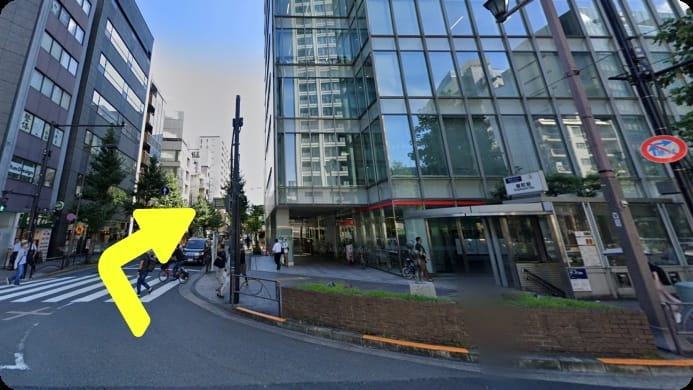 麹町駅からの道順風景1